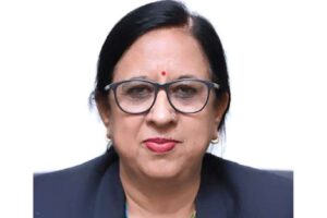 लीलादेवी बनिन् पहिलो महिला मुख्यसचिव
