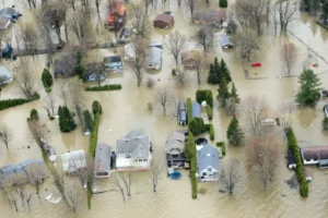 टोरन्टोमा आँधीको कारण १ बिलियन भन्दा बढीको क्षति
