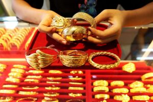 सुनको मूल्य हाल सम्मकै उच्च: तोलाको एक लाख ५० हजार