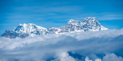 नेपालमा हिमपहिरोमा परी एक क्यानेडियनसहित सात पर्वतारोहीको मृत्यु