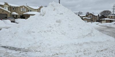 ओहो ! हिउँ, बरफका गोलाहरू र कुहिरो- क्यानडाको विशाल भागहरू जाडो मौसमको चपेटामा पर्दै (फोटो फिचरसहित)