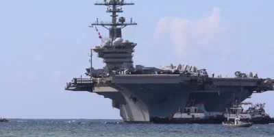 इरानको तेल नेटवर्कमाथि अमेरिकी आक्रमणः अमेरिकी नौसेनाको १२ जहाज अरब सागरमा परिचालन