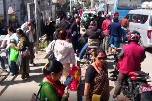 दशैं मनाएर काठमाडौं फर्किने बढ्दै